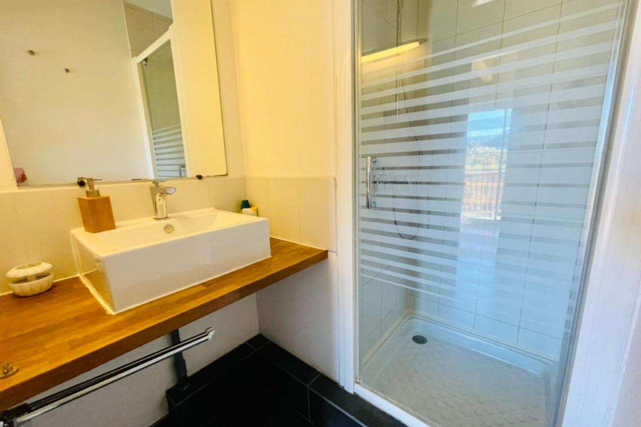 Large Chalet With Terrace And View In Briancon Apartman Kültér fotó